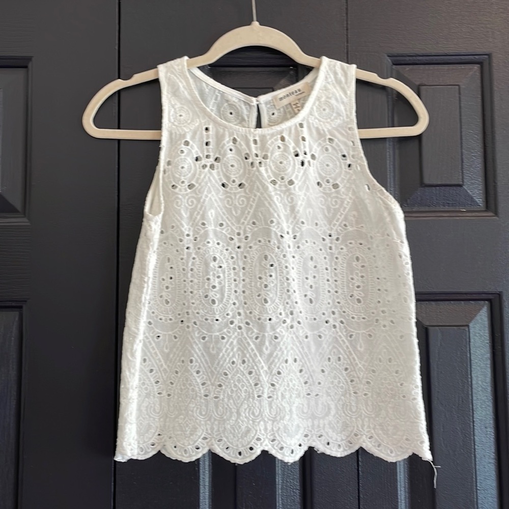 Monteau lace top